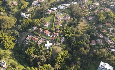 SE VENDE LOTE EN CONDOMINIO CAMPESTRE VIA PEREIRA - ARMENIA