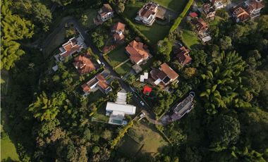 SE VENDE LOTE EN CONDOMINIO CAMPESTRE VIA PEREIRA - ARMENIA