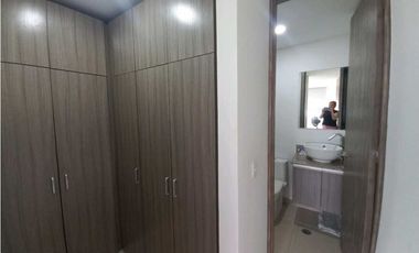 En arriendo apartamento cerca a avenida El Libertador