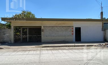 RENTA DE CASA AMUEBLADA DE 4 RECAMARAS Y AMPLIO PATIO EN COL. ALEJANDRO BRIONES, ALTAMIRA