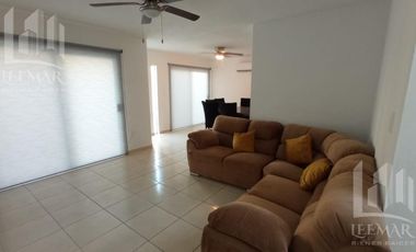 Renta de Casa Amueblada de 3 recamaras en Nautico Residencial