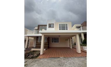 VENTA DE CASA EN BRISAS DEL GOLF RECIDENCIAL BRISAS POINT 298M2 JP