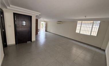 VENTA DE CASA EN BRISAS DEL GOLF RECIDENCIAL BRISAS POINT 298M2 JP