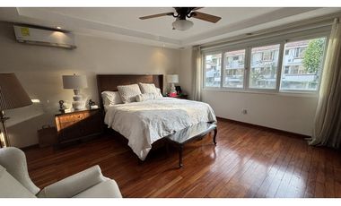 CASA DE DOS PISOS EN OBARRIO A LA VENTA | CON ZONIFICACIÓN ZM6