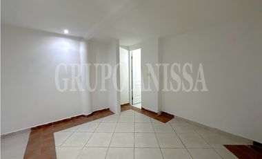 Oportunidad! Se Vende Casa en Condado del Rey