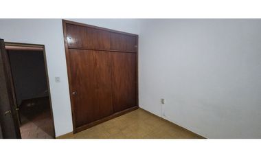 Tornquist 4148, entre Huemul y Vidal