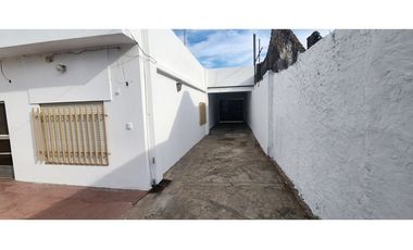 Tornquist 4148, entre Huemul y Vidal