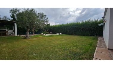 VENDE CASA 4 DORMITORIOS · LUJN · B. PRIVADO TERRUÑOS DE ARAOZ I