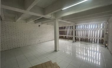Arriendo casa para oficinas, negocio o vivienda