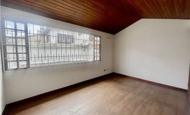 Arriendo casa para oficinas, negocio o vivienda