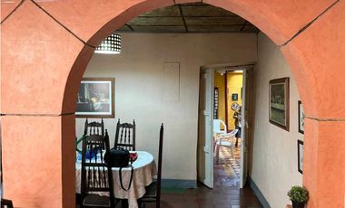 VENDO CASA LOTE EN BUENOS AIRES