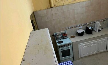 VENDO CASA LOTE EN BUENOS AIRES