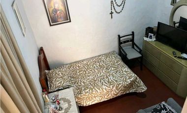 VENDO CASA LOTE EN BUENOS AIRES