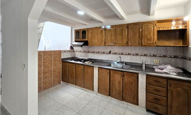 VENTA CASA CATALUÑA BUENOS AIRES MEDELLIN