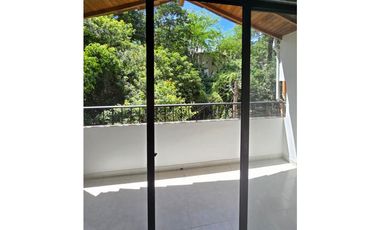 VENTA CASA CATALUÑA BUENOS AIRES MEDELLIN