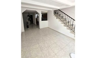 VENTA CASA CATALUÑA BUENOS AIRES MEDELLIN