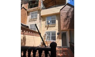 VENTA CASA CATALUÑA BUENOS AIRES MEDELLIN