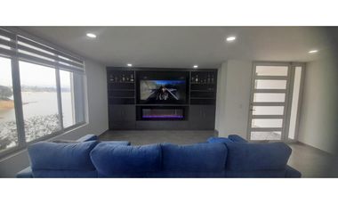 en venta casa campestre en Guatapé 1.500m2