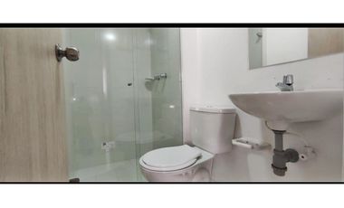 APARTAMENTO EN VENTA CON LINDOS ACABADOS EN UNIDAD EN NIQUA BELLO