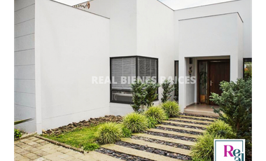 Arriendo Hermosa Casa en Llanogrande – Zona AAA