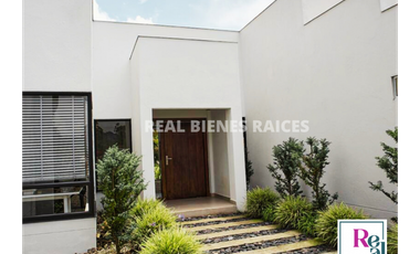 Arriendo Hermosa Casa en Llanogrande – Zona AAA