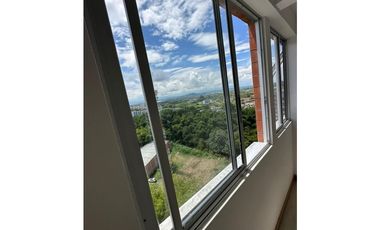 SE VENDE APTO - VIA CERRITOS