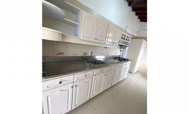 Apartamento para la venta en Laureles la Almería