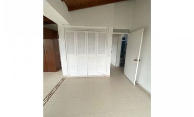 Apartamento para la venta en Laureles la Almería