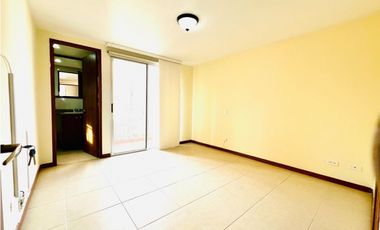 VENDO APARTAMENTO EN LAURELES
