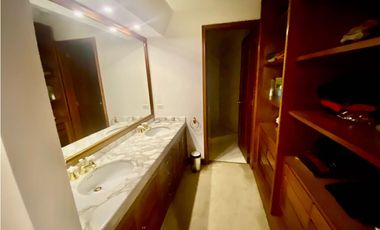 Apartamento único Rosales, cinco alcobas