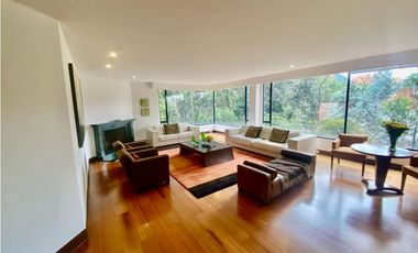 Apartamento único Rosales, cinco alcobas