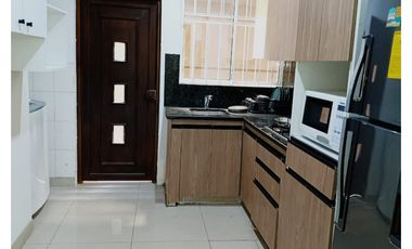 Guayaquil La Kennedy,  Departamento Amoblado, en Renta, 120m2