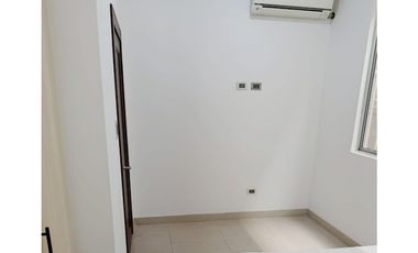 Guayaquil La Kennedy,  Departamento Amoblado, en Renta, 120m2