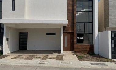 CASA EN VENTA EN FRACC. LOMAS DEL SOL, RIVIERA VERACRUZANA, ALVARADO, VERACRUZ