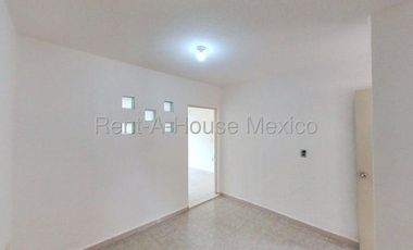 Casa en  Venta en Ex rancho San Dimas San Antonio La Isla  ZG 25-3448