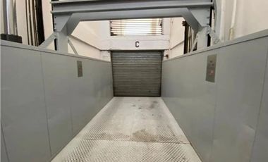 Cochera en venta en La Plata