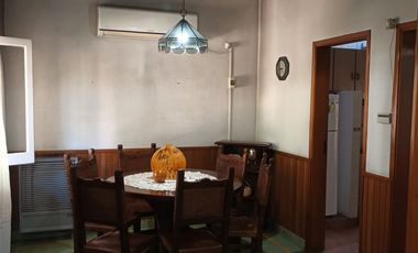 VENTA CASA 4 AMBIENTES BERAZATEGUI CON COCHERA