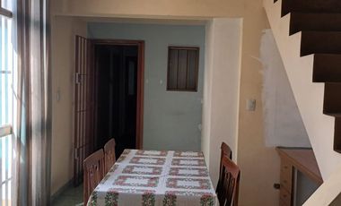 VENTA CASA 4 AMBIENTES BERAZATEGUI CON COCHERA