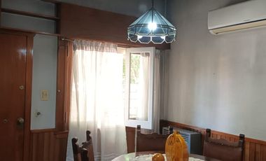 VENTA CASA 4 AMBIENTES BERAZATEGUI CON COCHERA