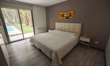 VENTA CASA 3 DORMITORIOS EN VENTA PUERTO PARAISO