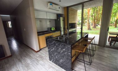 VENTA CASA 3 DORMITORIOS EN VENTA PUERTO PARAISO