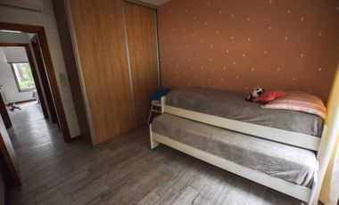 VENTA CASA 3 DORMITORIOS EN VENTA PUERTO PARAISO
