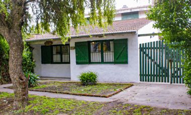 Venta casa 4 ambientes Santa Clara del Mar