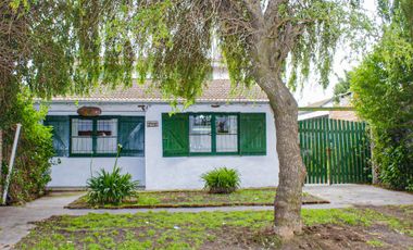 Venta casa 4 ambientes Santa Clara del Mar