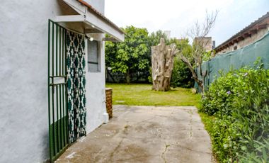 Venta casa 4 ambientes Santa Clara del Mar