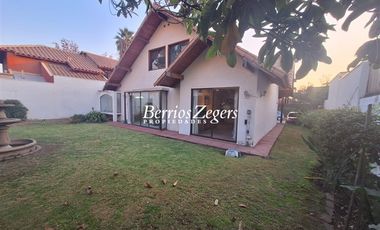 Casa en Arriendo en Av. La Plaza / Camino El Alba