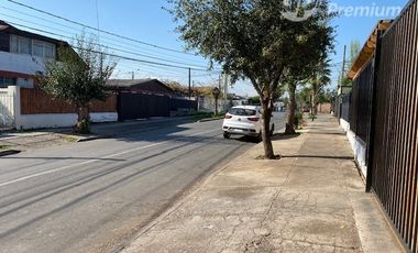 Sitio en Venta en Calle Arturo Prat con Calle Ongolmo