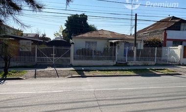 Sitio en Venta en Calle Arturo Prat con Calle Ongolmo