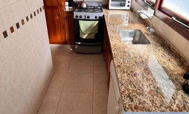 VENTA DPTO 4 AMBIENTES CON COCHERA FRENTE AL MAR