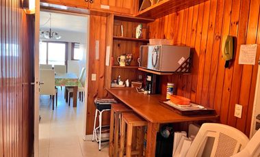 VENTA DPTO 4 AMBIENTES CON COCHERA FRENTE AL MAR